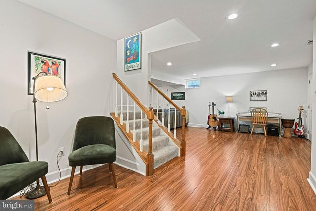 1167 SILVER BEECH RD, Herndon, VA 20170