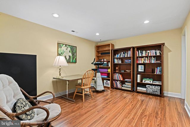 1167 SILVER BEECH RD, Herndon, VA 20170
