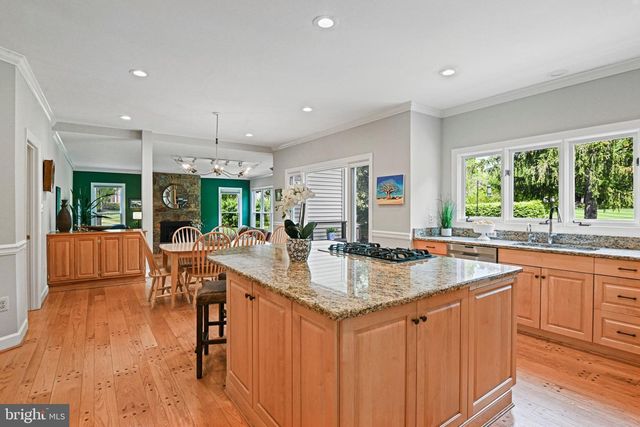 1167 SILVER BEECH RD, Herndon, VA 20170