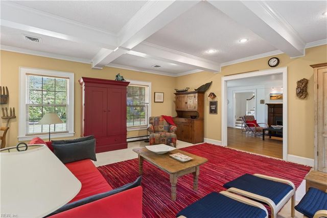 408 52nd ST, Virginia Beach, VA 23451