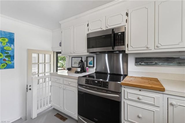 408 52nd ST, Virginia Beach, VA 23451