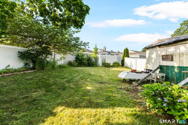 98-B Limewood Avenue, Branford, CT 06405