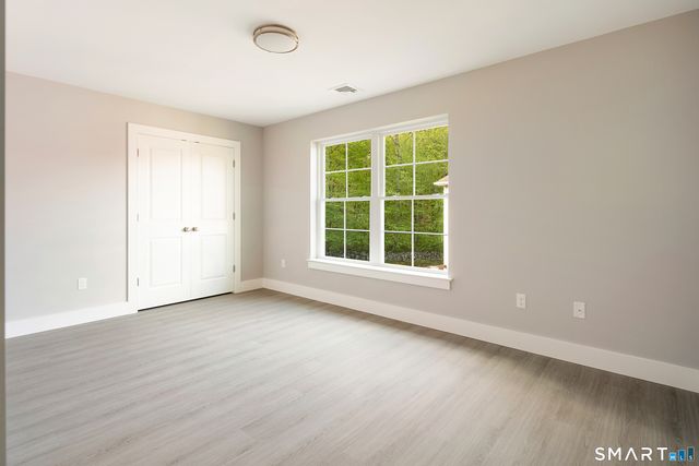 91 Taft Point 10, Waterbury, CT 06701