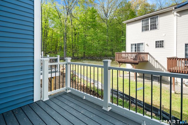 91 Taft Point 10, Waterbury, CT 06701