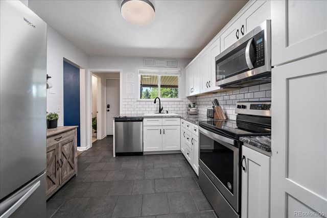 9530 W 53rd Avenue, Arvada, CO 80002