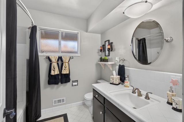3812 Dell Rd., Carmichael, CA 95608