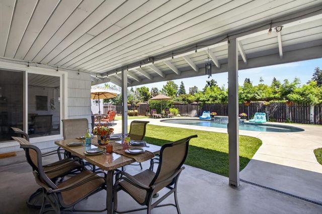 3812 Dell Rd., Carmichael, CA 95608