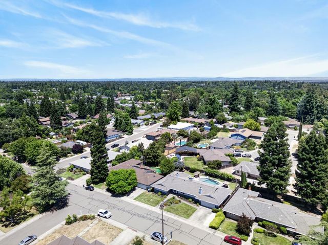 3812 Dell Rd., Carmichael, CA 95608