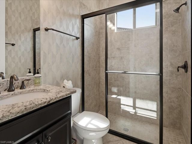 1546 Mockingbird DR, Naples, FL 34120