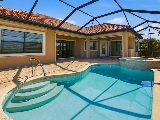 1546 Mockingbird DR, Naples, FL 34120