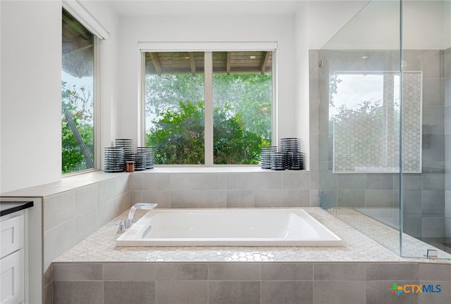 495 Bunker Ranch Boulevard, Dripping Springs, TX 78620