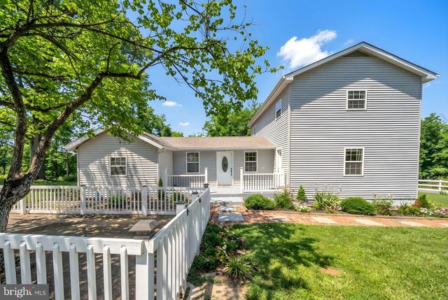 671 PINE RIDGE DR, Front Royal, VA 22630