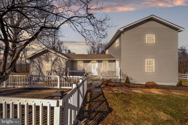 671 PINE RIDGE DR, Front Royal, VA 22630