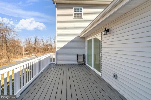 671 PINE RIDGE DR, Front Royal, VA 22630