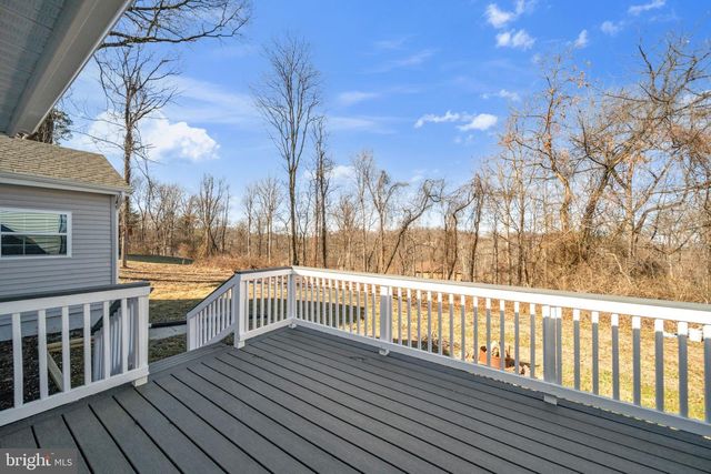 671 PINE RIDGE DR, Front Royal, VA 22630