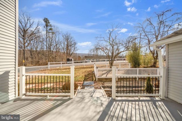 671 PINE RIDGE DR, Front Royal, VA 22630