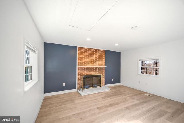 671 PINE RIDGE DR, Front Royal, VA 22630