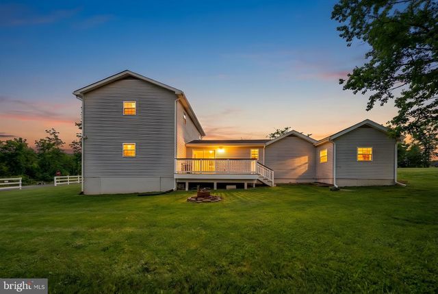 671 PINE RIDGE DR, Front Royal, VA 22630