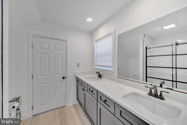 671 PINE RIDGE DR, Front Royal, VA 22630