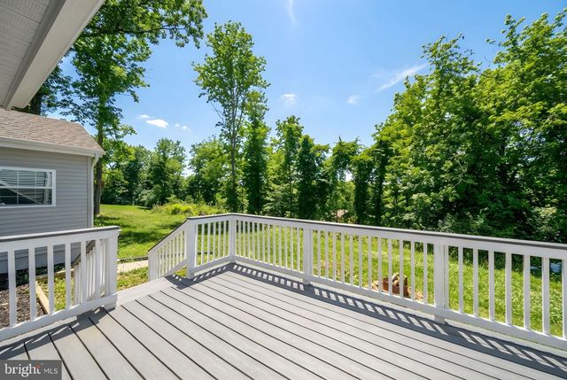 671 PINE RIDGE DR, Front Royal, VA 22630