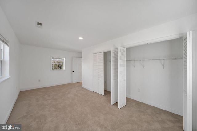 671 PINE RIDGE DR, Front Royal, VA 22630