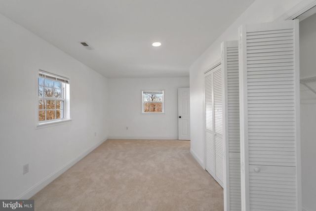 671 PINE RIDGE DR, Front Royal, VA 22630