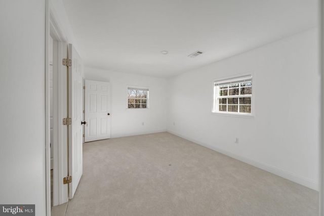 671 PINE RIDGE DR, Front Royal, VA 22630
