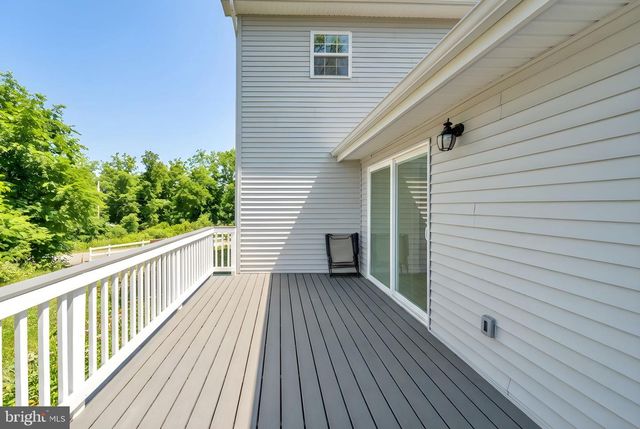 671 PINE RIDGE DR, Front Royal, VA 22630
