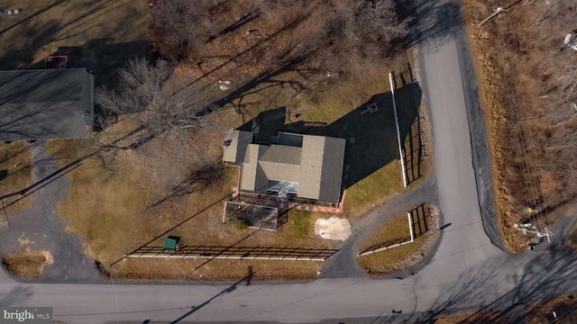 671 PINE RIDGE DR, Front Royal, VA 22630