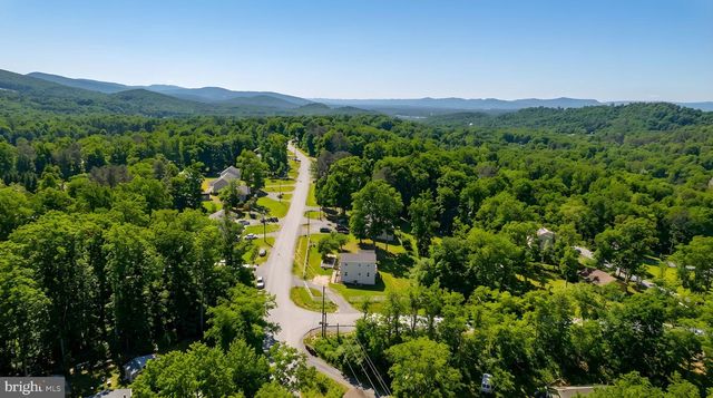 671 PINE RIDGE DR, Front Royal, VA 22630