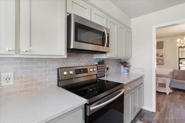 341 S Diamondhead Drive, Burneyville, OK 73430