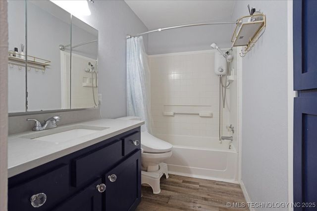 341 S Diamondhead Drive, Burneyville, OK 73430