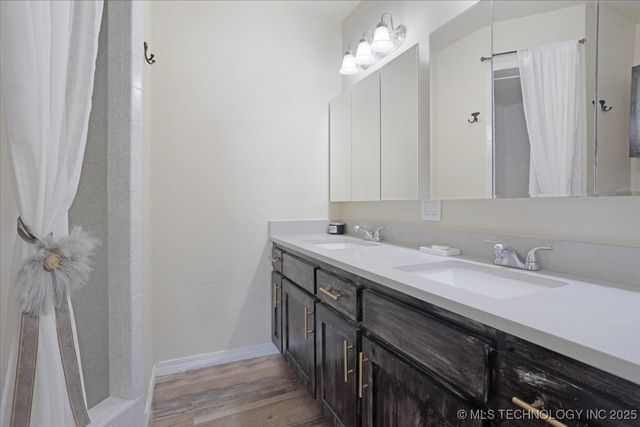 341 S Diamondhead Drive, Burneyville, OK 73430