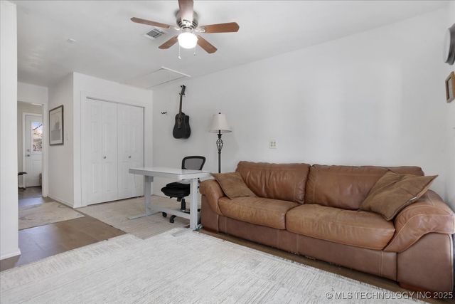 341 S Diamondhead Drive, Burneyville, OK 73430