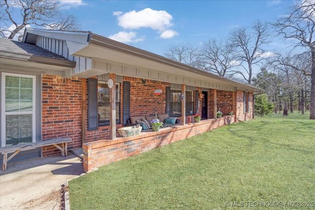 341 S Diamondhead Drive, Burneyville, OK 73430