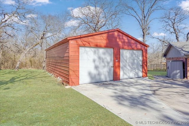 341 S Diamondhead Drive, Burneyville, OK 73430