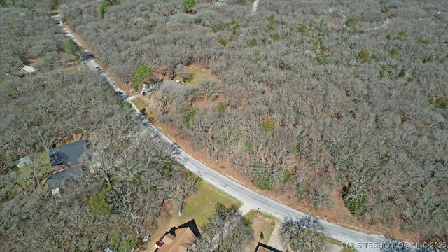 341 S Diamondhead Drive, Burneyville, OK 73430
