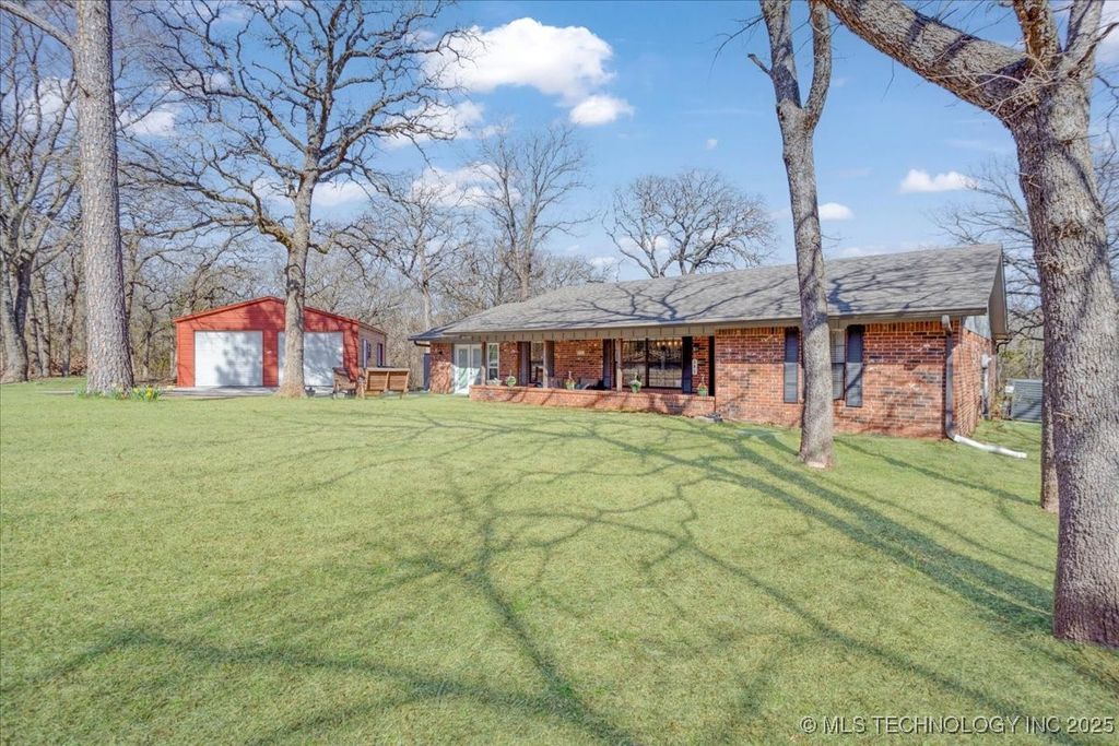 341 S Diamondhead Drive, Burneyville, OK 73430