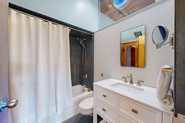 116 Chestnut Street J1, Providence, RI 02903