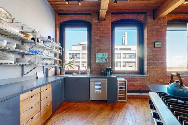 116 Chestnut Street J1, Providence, RI 02903