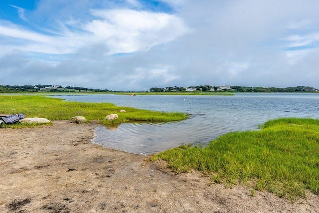 68 Fifth Ave, Barnstable, MA 02672