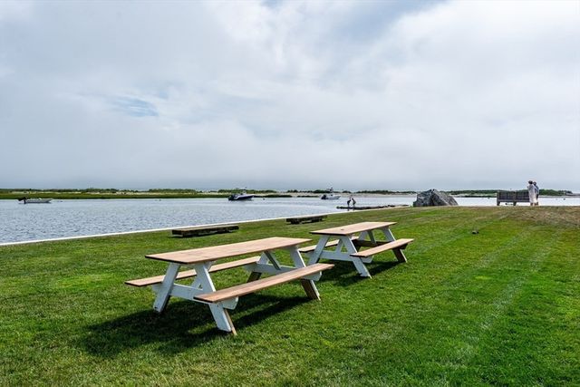 68 Fifth Ave, Barnstable, MA 02672
