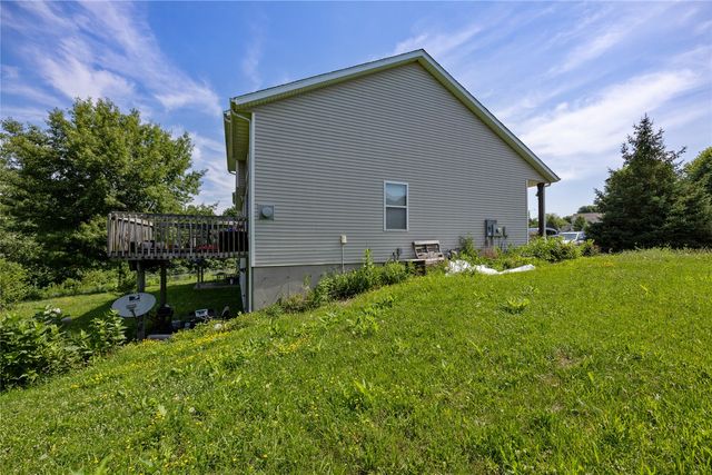 2020 Stratford Court, Coralville, IA 52241