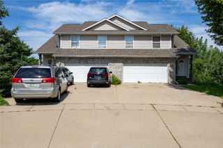 2020 Stratford Court, Coralville, IA 52241