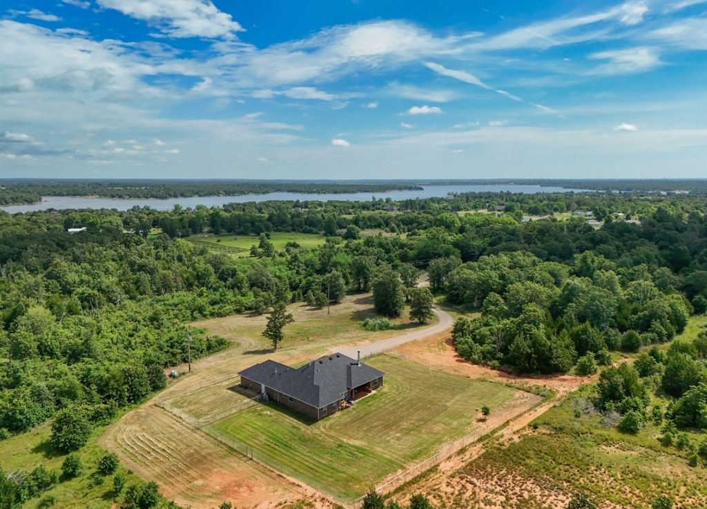 16216 Patterson Road, Shawnee, OK 74801