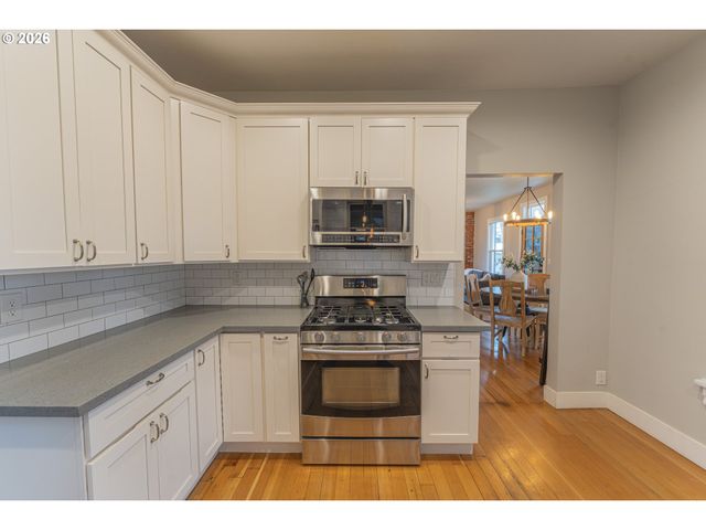 3014 DIVISION Ave, Vancouver, WA 98660