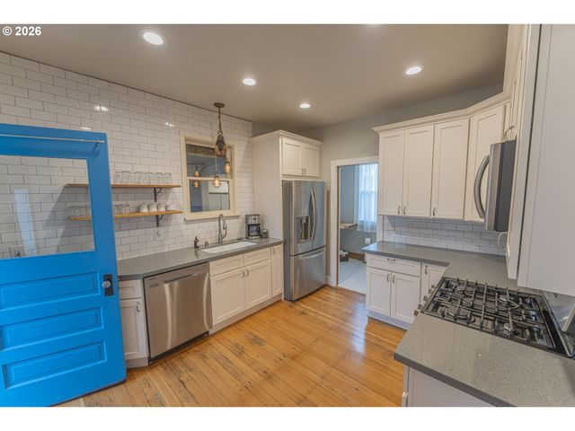 3014 DIVISION Ave, Vancouver, WA 98660