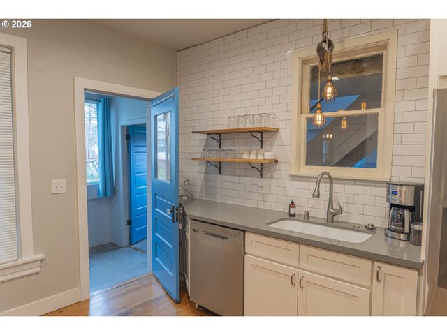 3014 DIVISION Ave, Vancouver, WA 98660