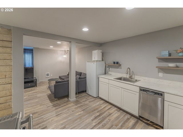 3014 DIVISION Ave, Vancouver, WA 98660