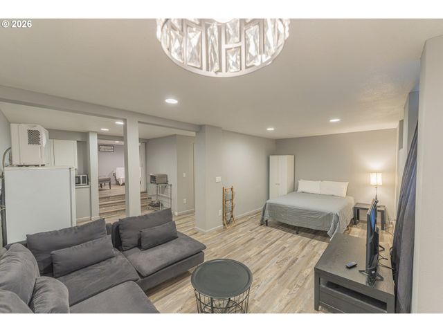 3014 DIVISION Ave, Vancouver, WA 98660